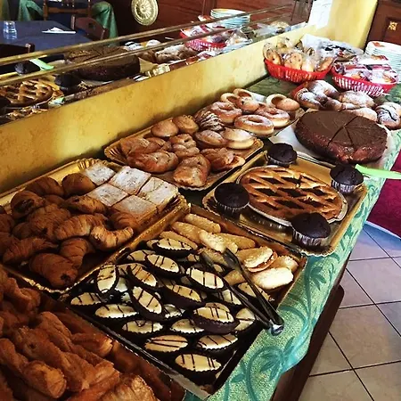 Casa Alba Salentina Oda ve Kahvaltı 3*